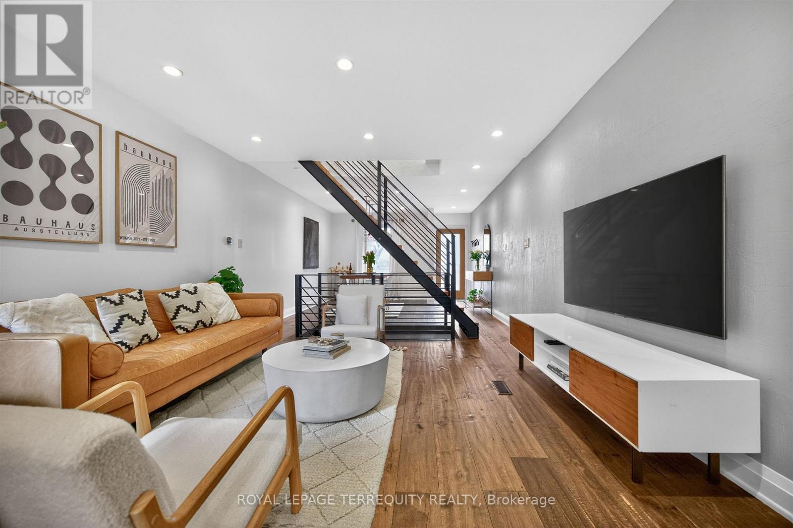 75 Priscilla Avenue, Toronto, Ontario  M6S 3W4 - Photo 16 - W13005420