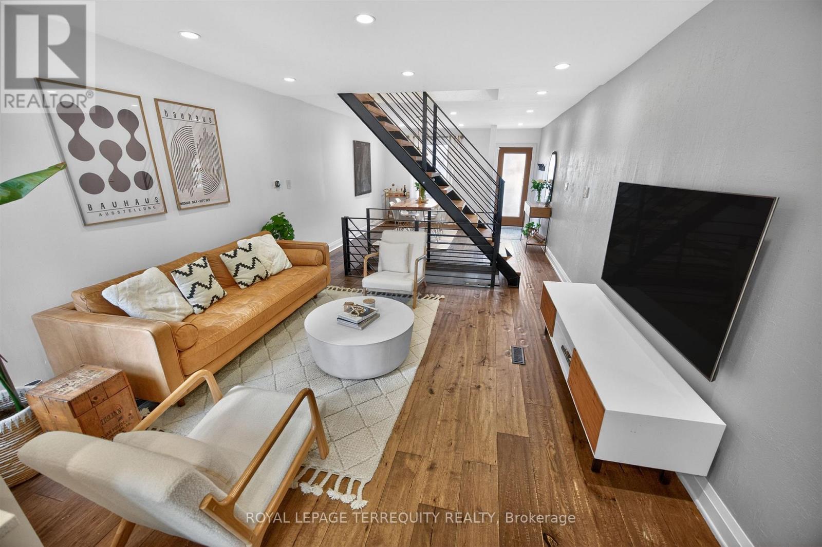 75 Priscilla Avenue, Toronto, Ontario  M6S 3W4 - Photo 17 - W13005420