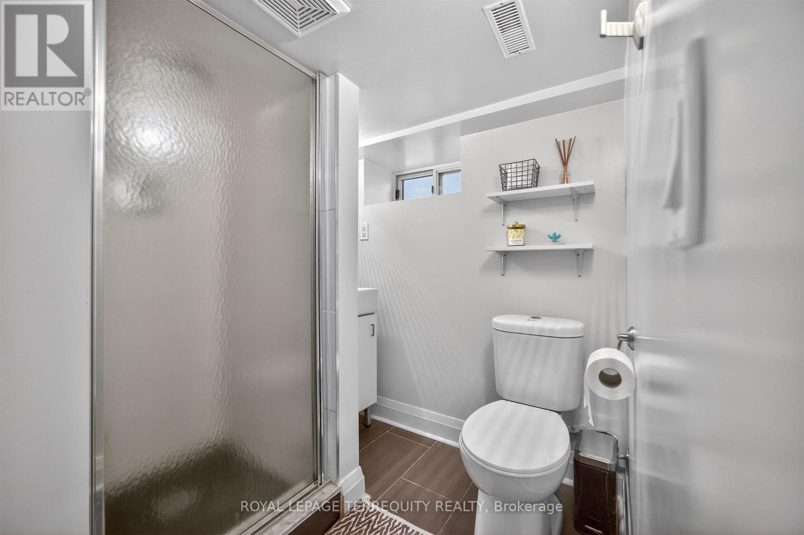 75 Priscilla Avenue, Toronto, Ontario  M6S 3W4 - Photo 32 - W13005420