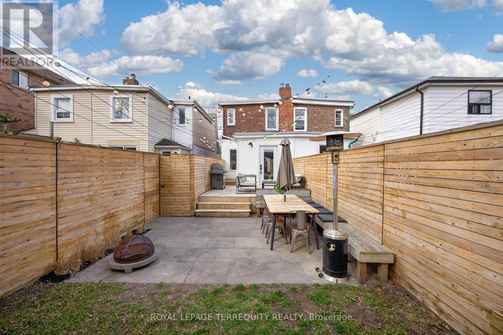 75 Priscilla Avenue, Toronto, Ontario  M6S 3W4 - Photo 34 - W13005420