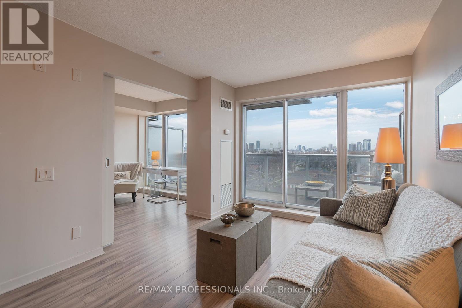 704 - 1040 The Queensway, Toronto, Ontario M8Z 0A7 - Photo 10 - W13005450