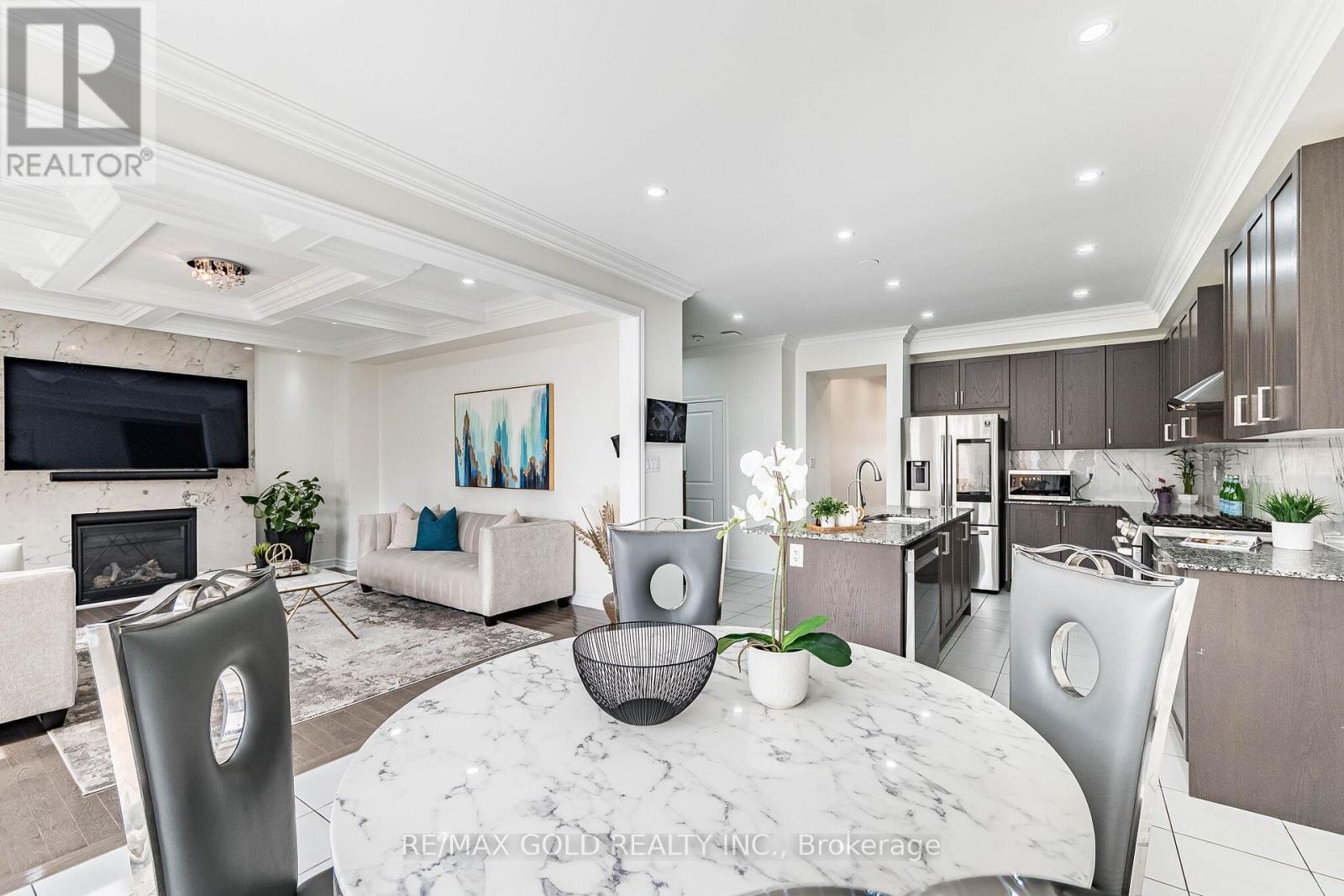 6 Agosto Street, Brampton, Ontario  L7A 5B1 - Photo 14 - W13005466