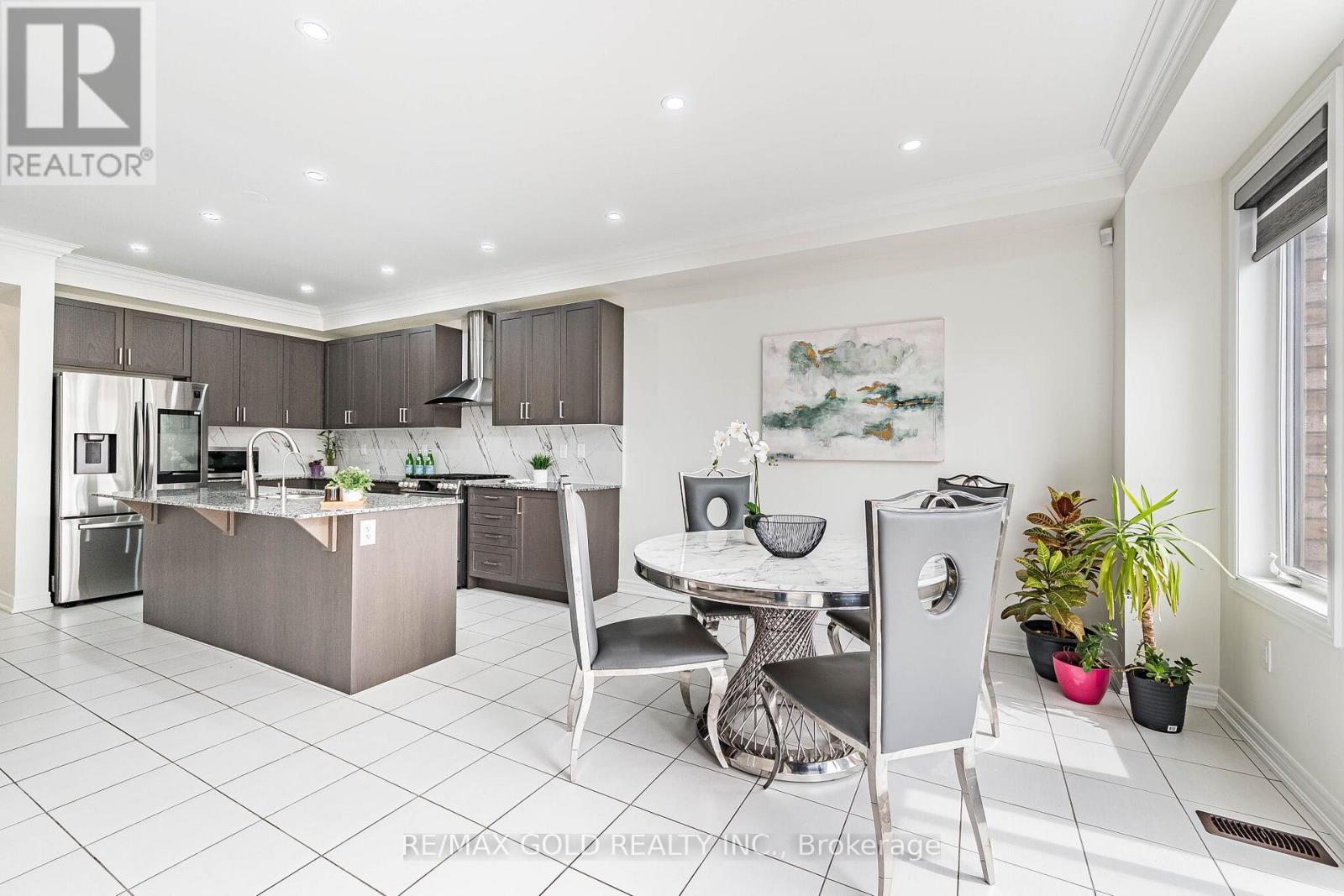 6 Agosto Street, Brampton, Ontario  L7A 5B1 - Photo 15 - W13005466