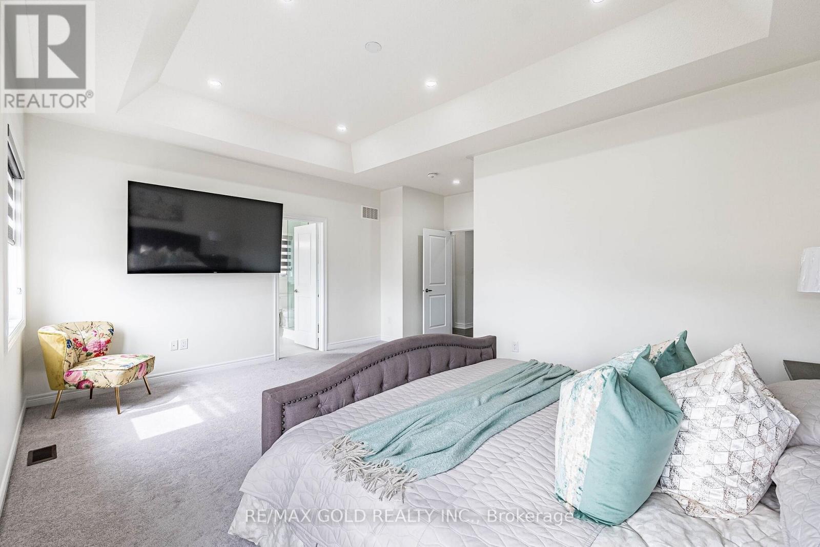 6 Agosto Street, Brampton, Ontario  L7A 5B1 - Photo 23 - W13005466