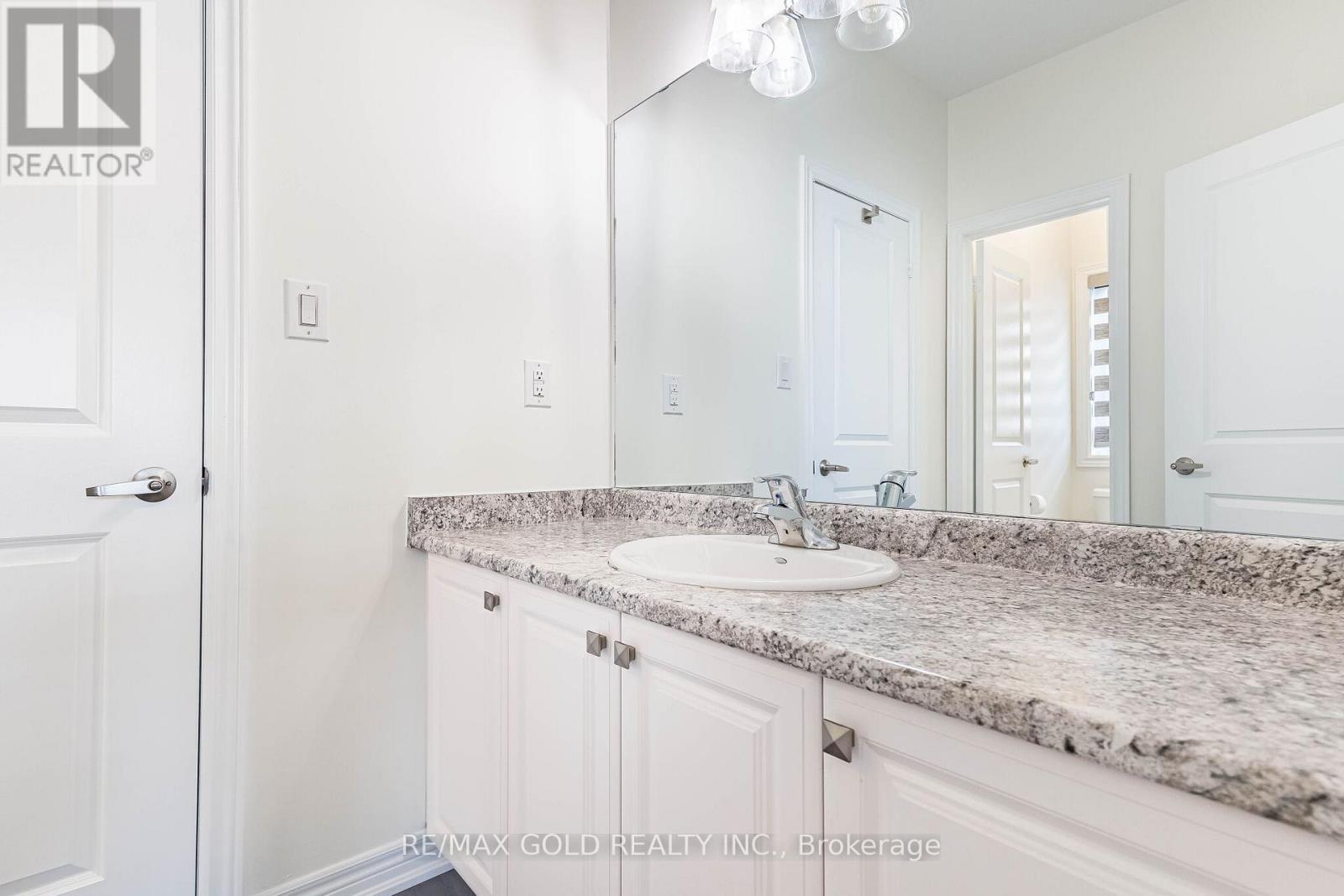 6 Agosto Street, Brampton, Ontario  L7A 5B1 - Photo 28 - W13005466