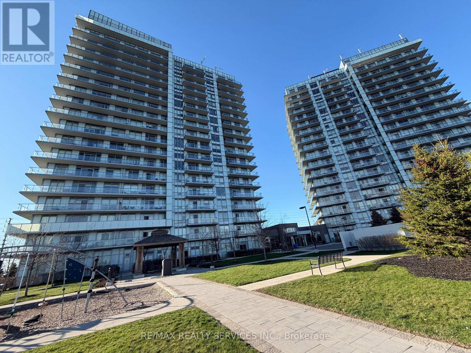 301 - 4677 GLEN ERIN DRIVE, Mississauga, Ontario