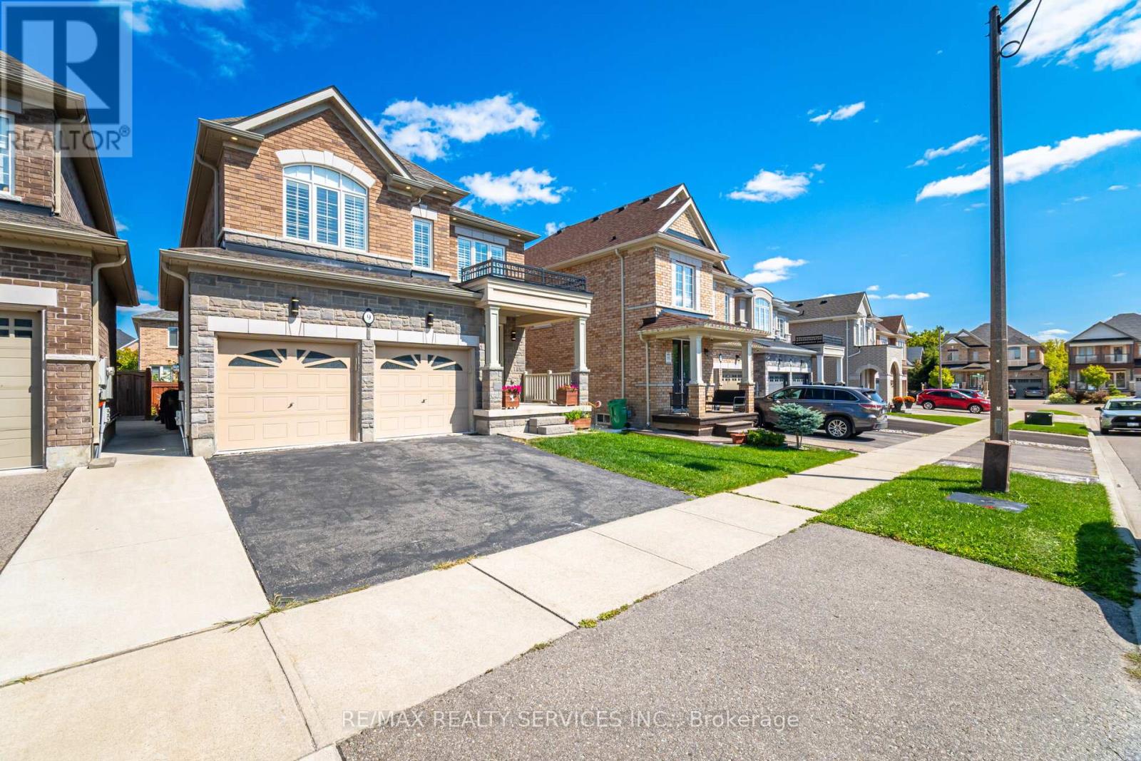 9 Meadowcreek Road, Caledon, Ontario  L7C 3Y9 - Photo 5 - W13005496