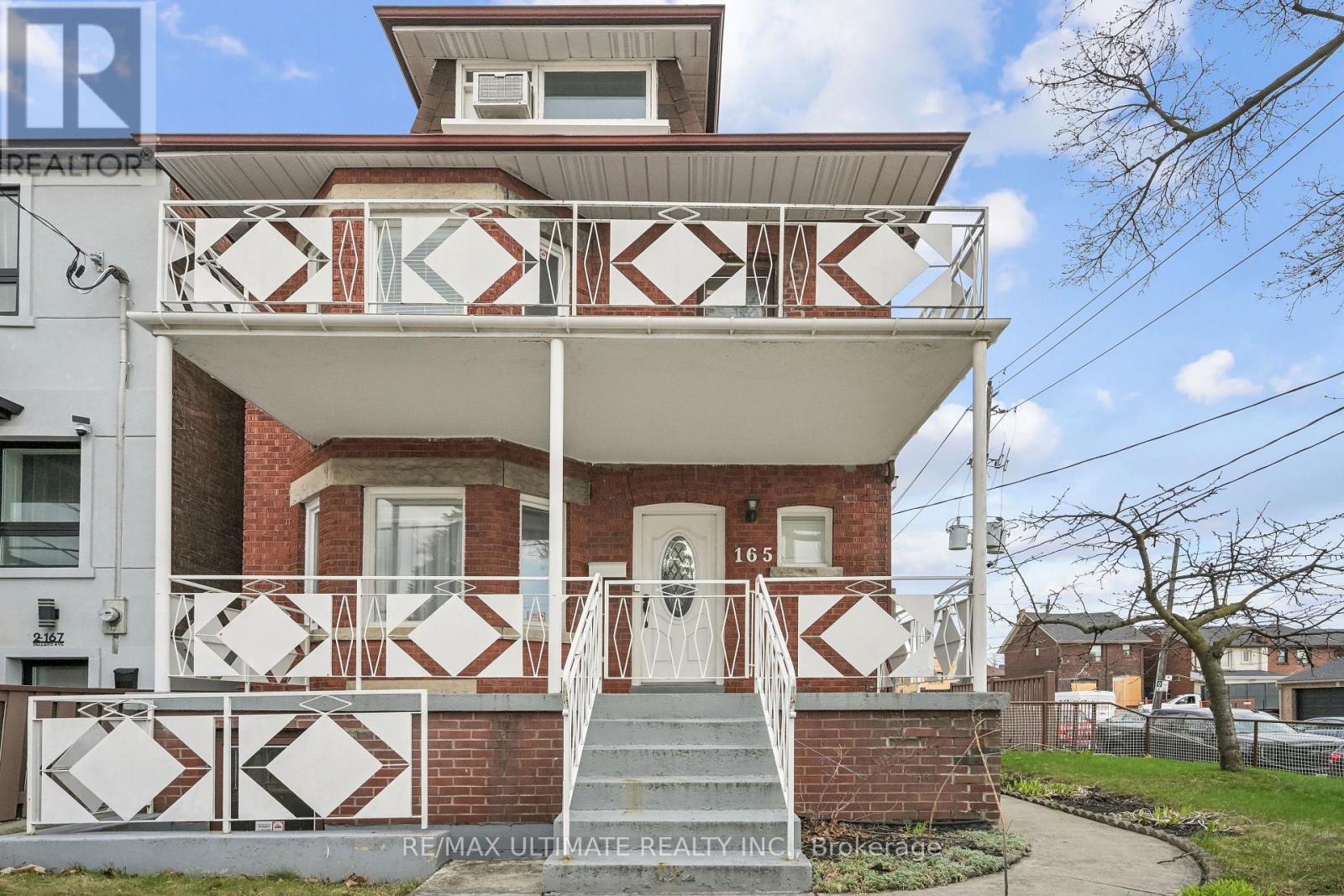 165 SELLERS AVENUE, Toronto, Ontario