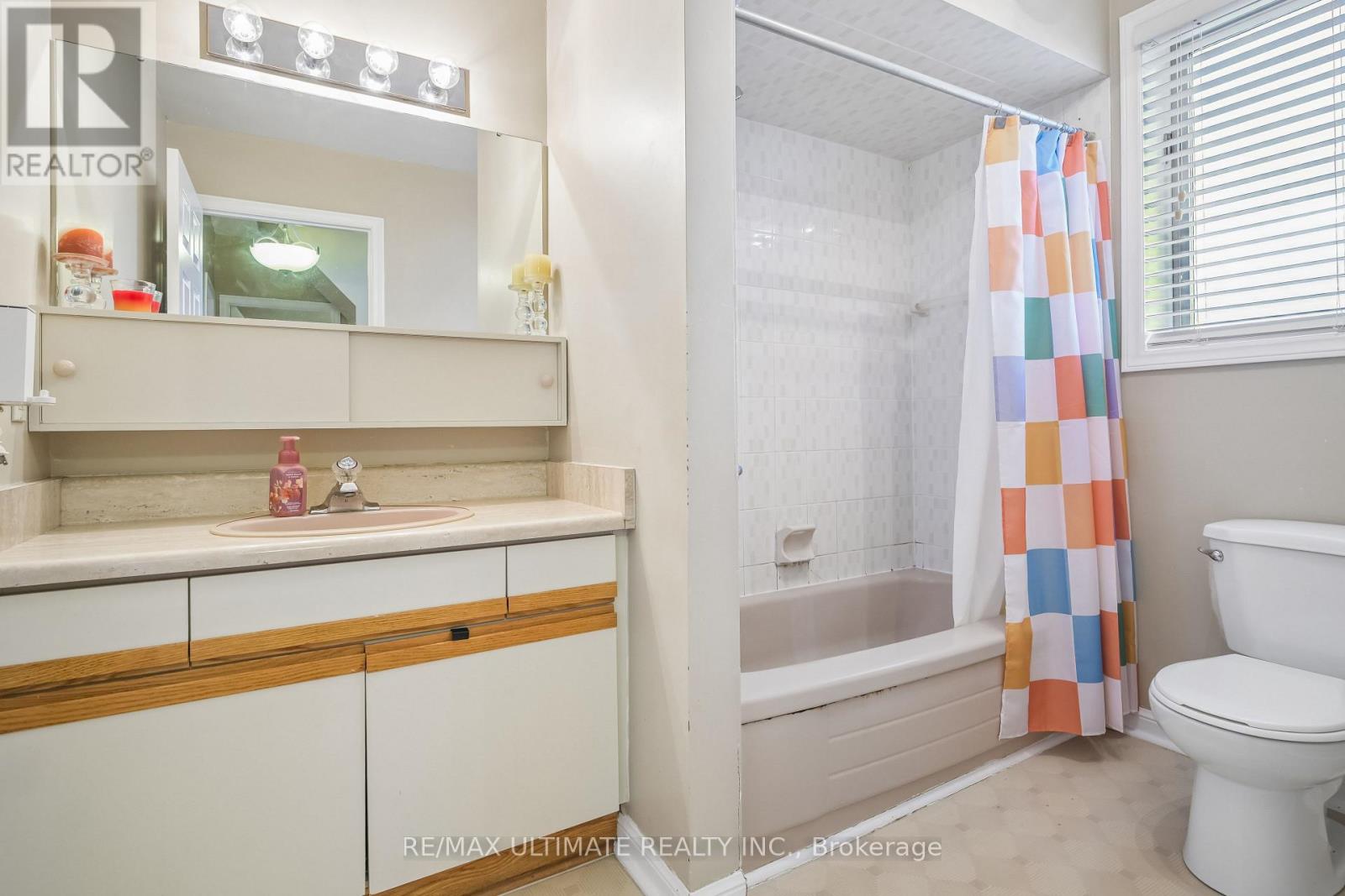 165 Sellers Avenue, Toronto, Ontario  M6E 3V3 - Photo 14 - W13005514