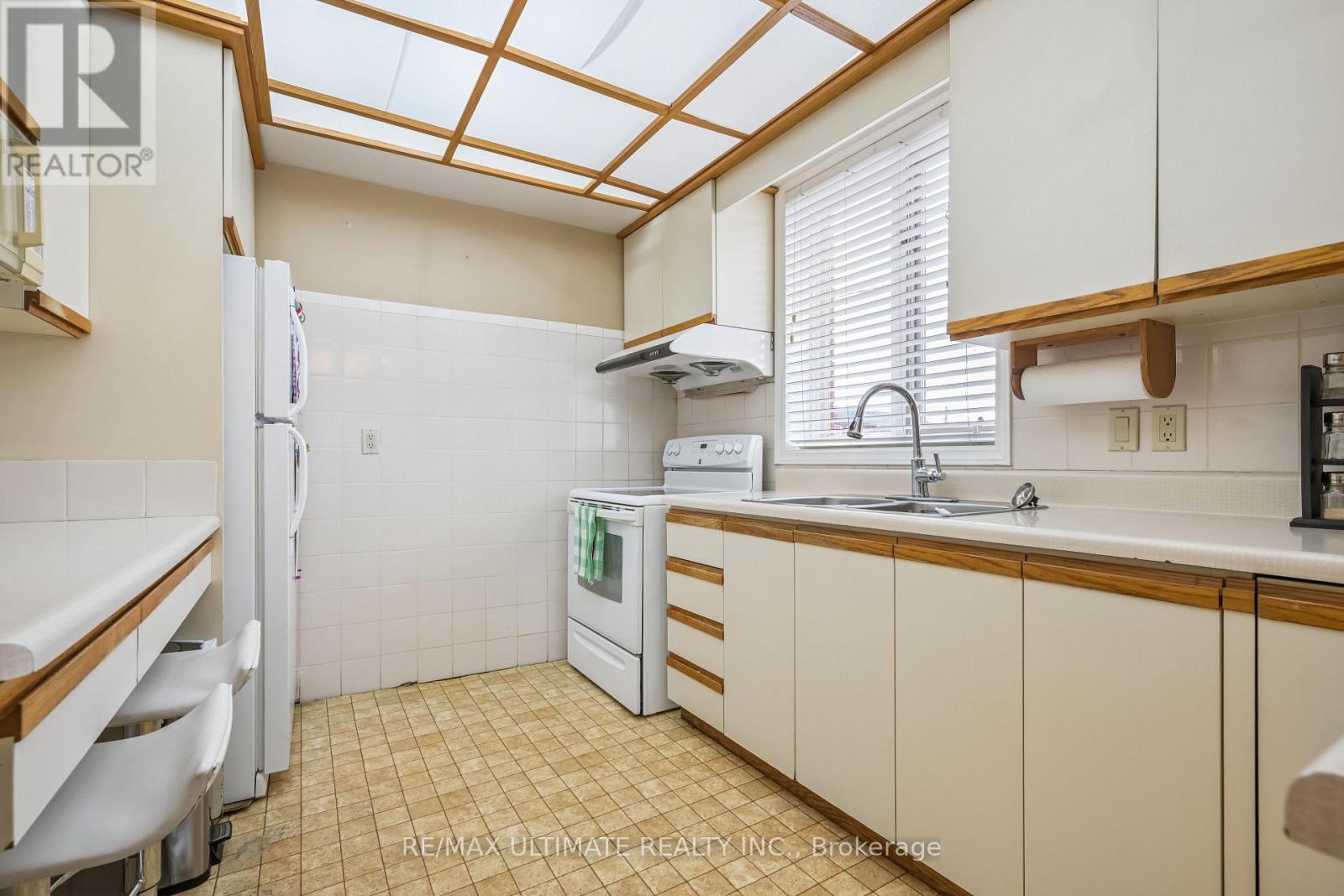 165 Sellers Avenue, Toronto, Ontario  M6E 3V3 - Photo 7 - W13005514