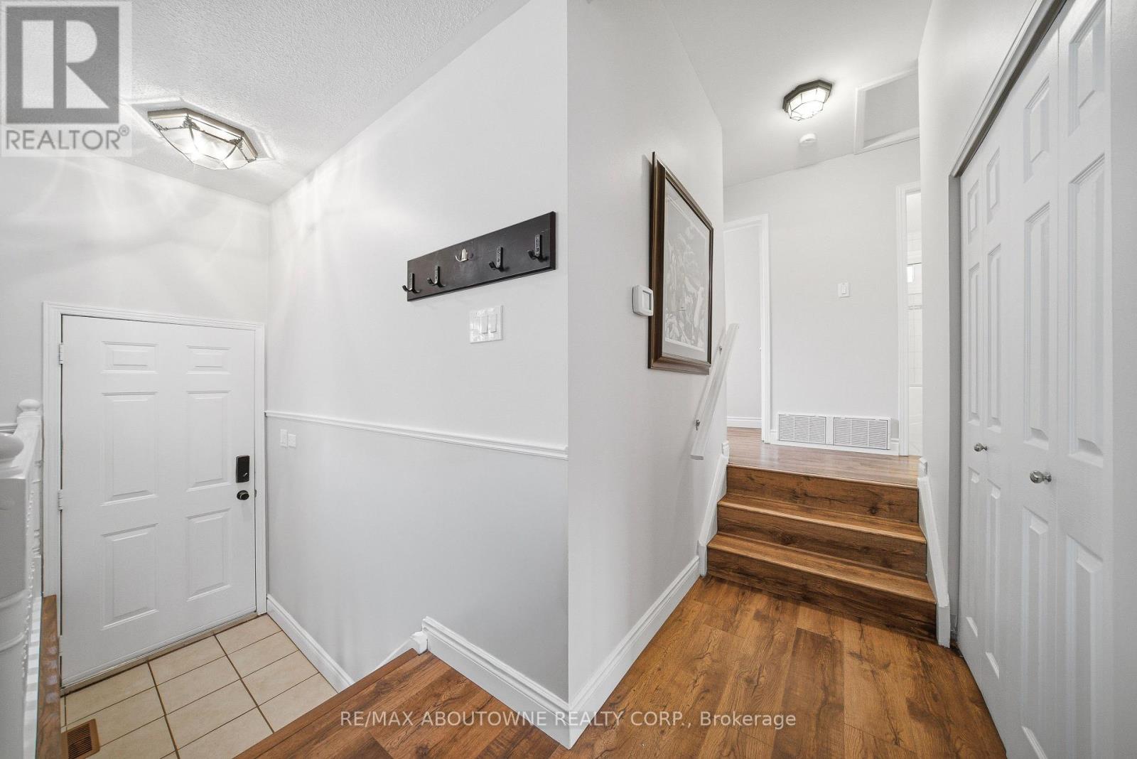 129 Culham Street, Oakville, Ontario  L6H 1G3 - Photo 12 - W13005582