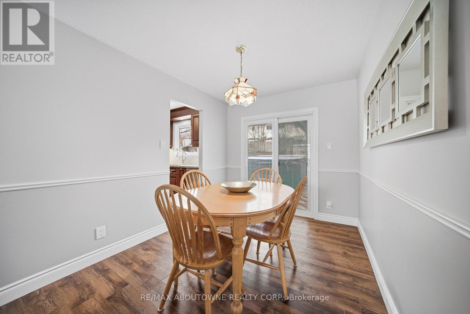 129 Culham Street, Oakville, Ontario  L6H 1G3 - Photo 6 - W13005582