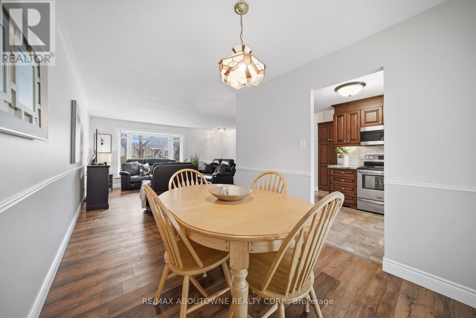 129 Culham Street, Oakville, Ontario  L6H 1G3 - Photo 7 - W13005582