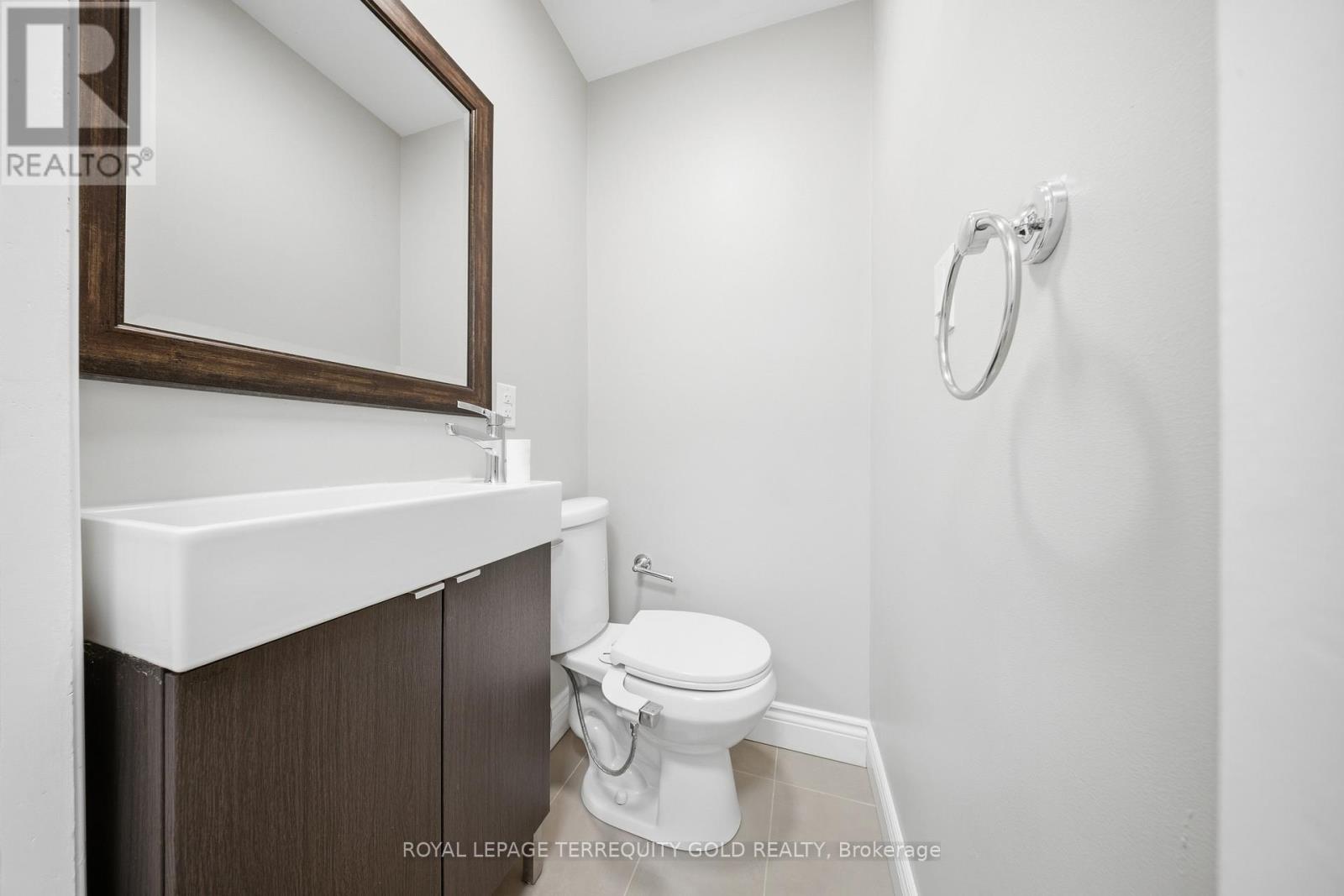 1124 Kent Avenue, Oakville, Ontario  L6H 1Z8 - Photo 20 - W13005584