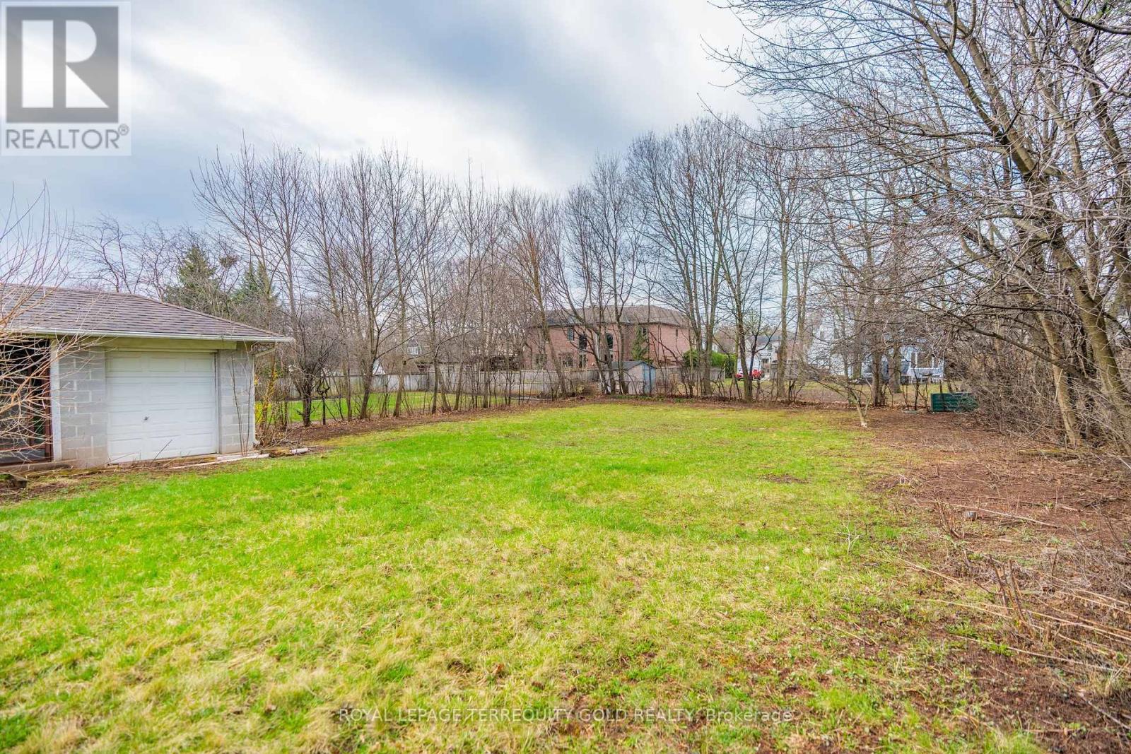 1124 Kent Avenue, Oakville, Ontario  L6H 1Z8 - Photo 31 - W13005584