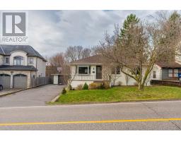 1124 KENT AVENUE, Oakville, Ontario