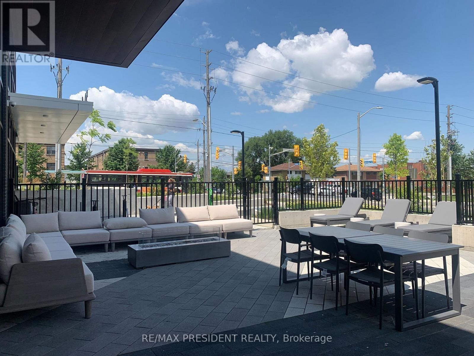 112 - 60 George Butchart Drive, Toronto, Ontario  M3K 2C5 - Photo 35 - W13005594