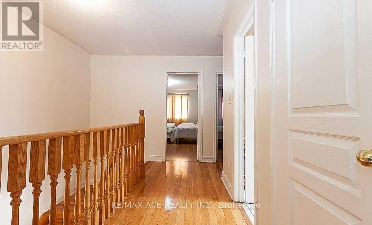 36 Mauve Drive, Brampton, Ontario  L6P 2M8 - Photo 17 - W13005598