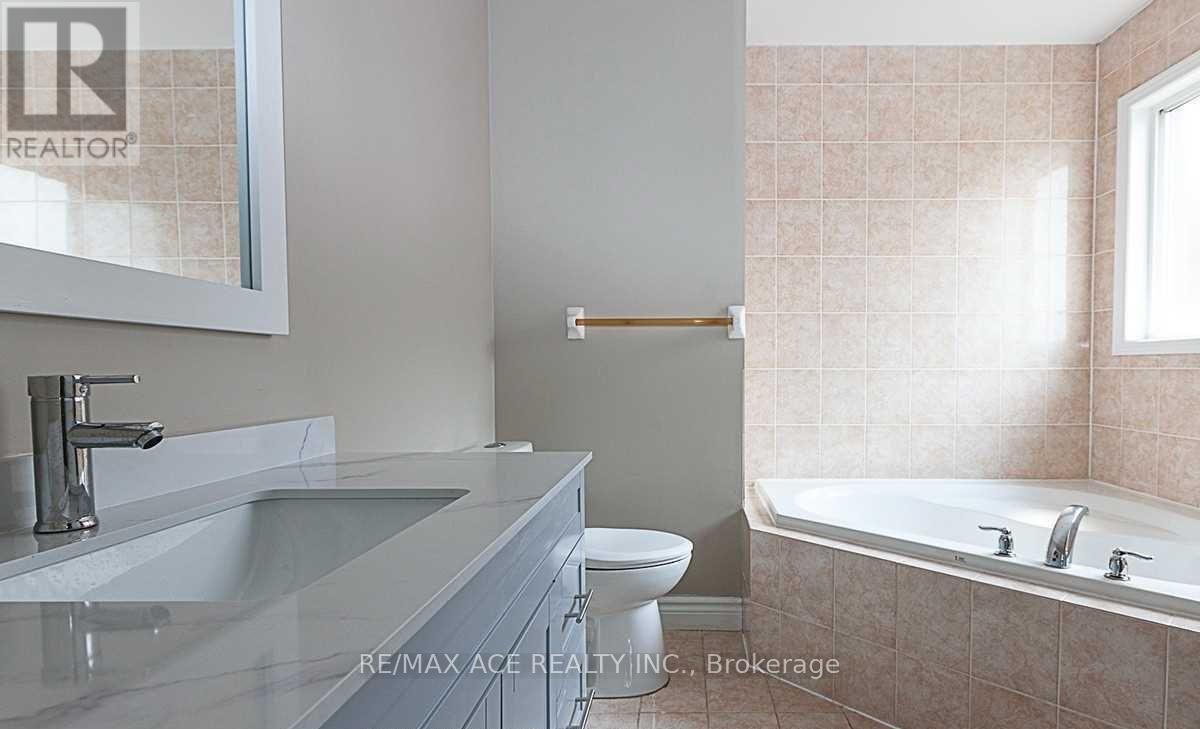 36 Mauve Drive, Brampton, Ontario  L6P 2M8 - Photo 21 - W13005598