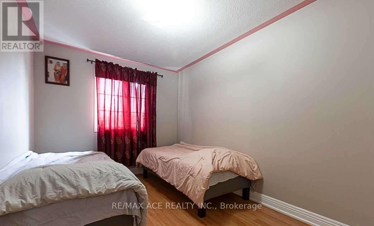 36 Mauve Drive, Brampton, Ontario  L6P 2M8 - Photo 23 - W13005598