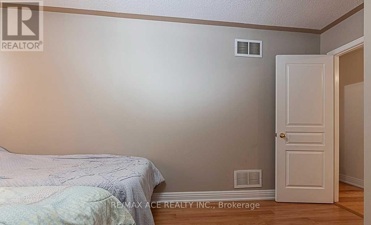 36 Mauve Drive, Brampton, Ontario  L6P 2M8 - Photo 27 - W13005598