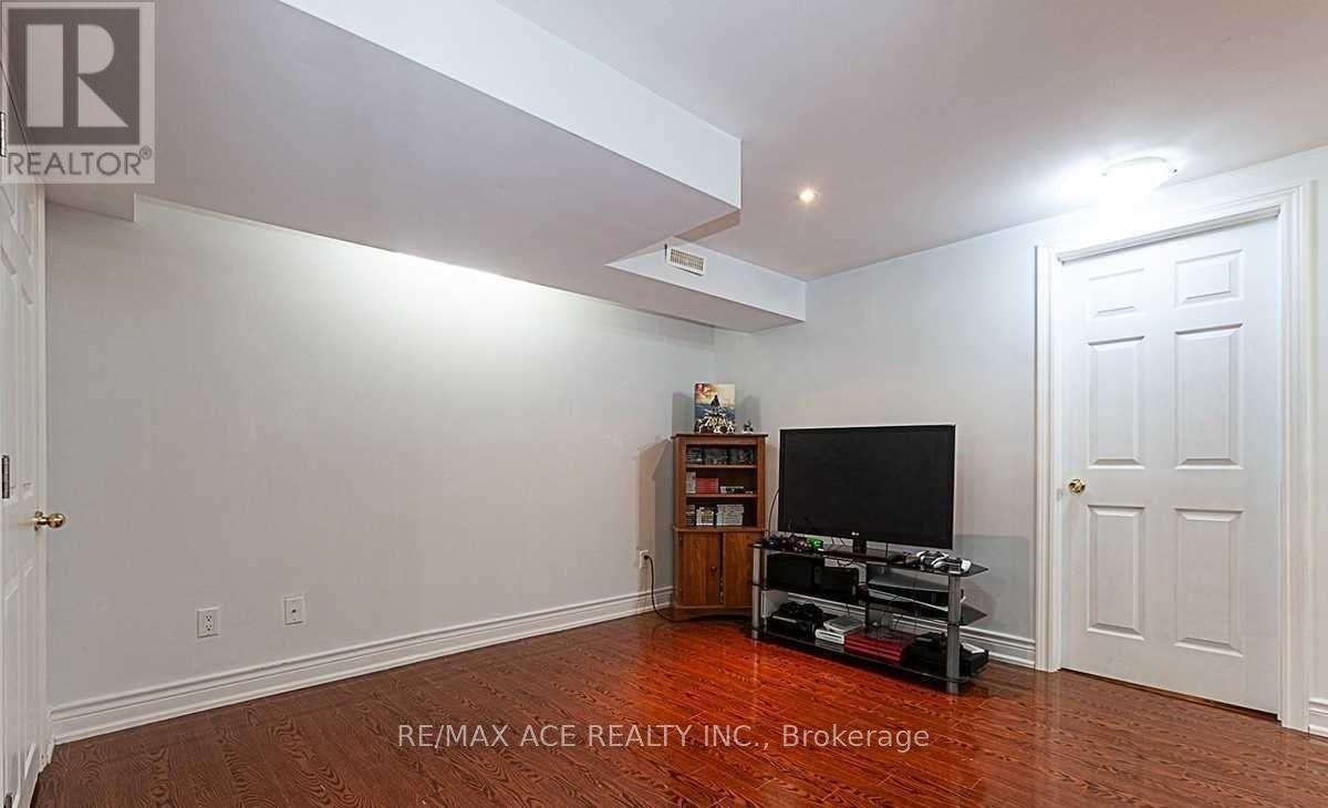 36 Mauve Drive, Brampton, Ontario  L6P 2M8 - Photo 28 - W13005598