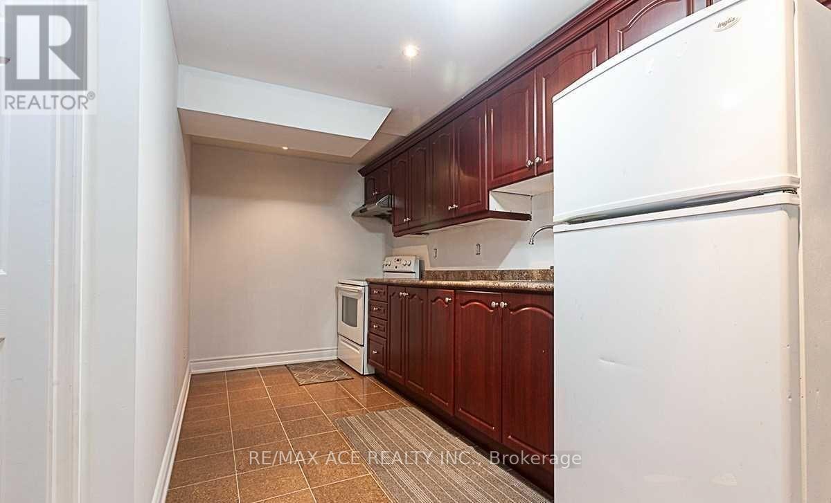 36 Mauve Drive, Brampton, Ontario  L6P 2M8 - Photo 32 - W13005598