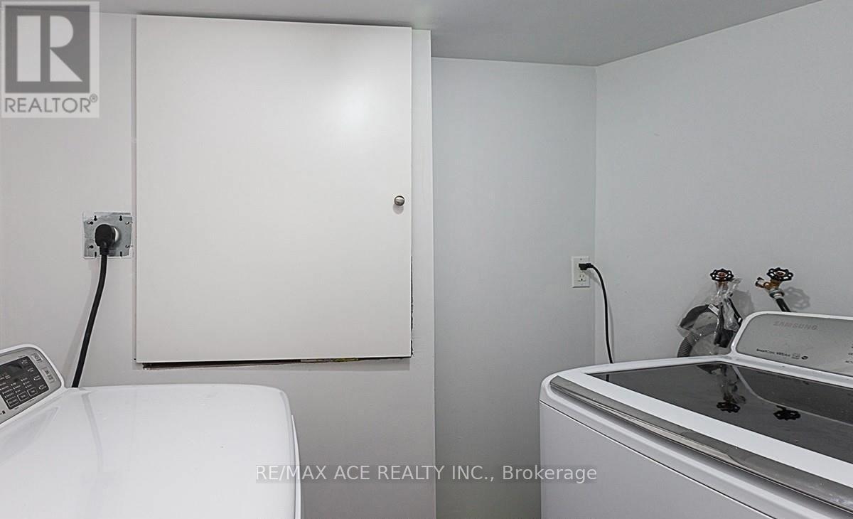 36 Mauve Drive, Brampton, Ontario  L6P 2M8 - Photo 35 - W13005598