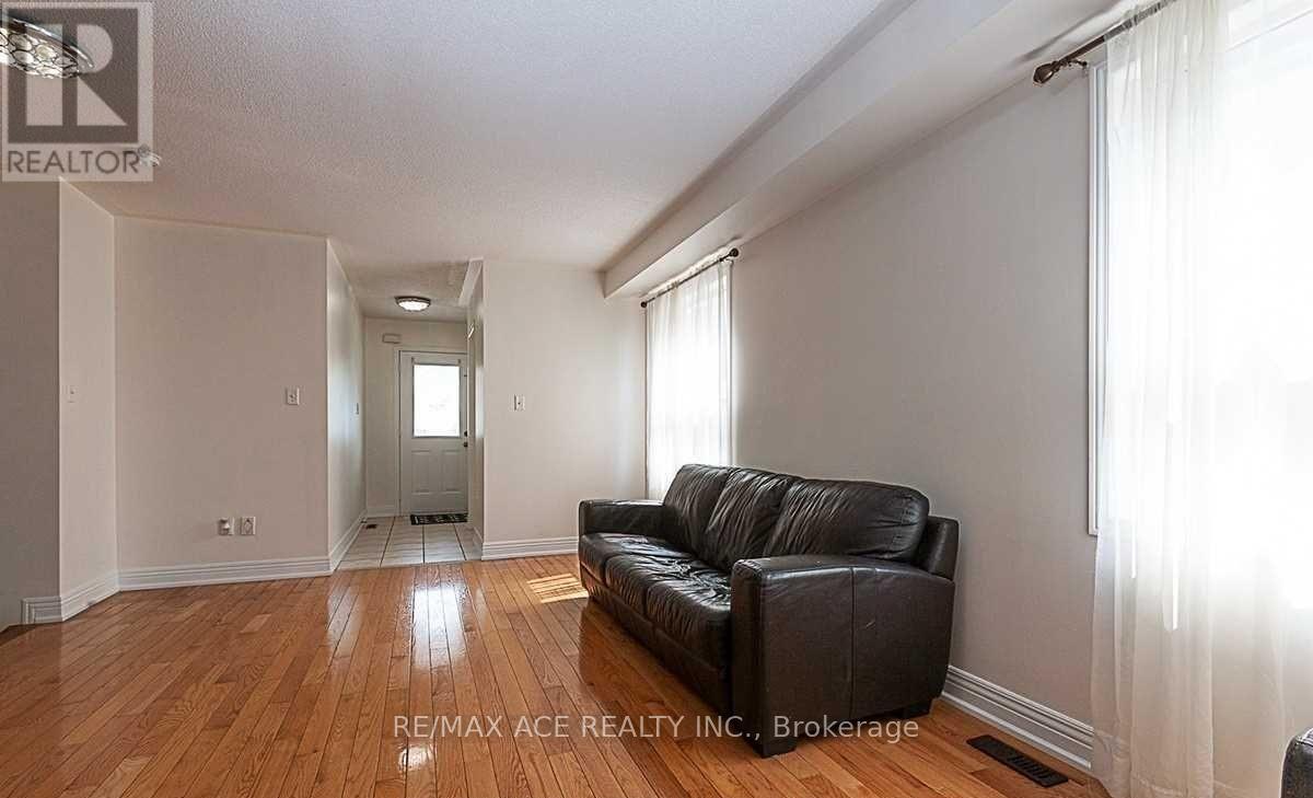 36 Mauve Drive, Brampton, Ontario  L6P 2M8 - Photo 6 - W13005598