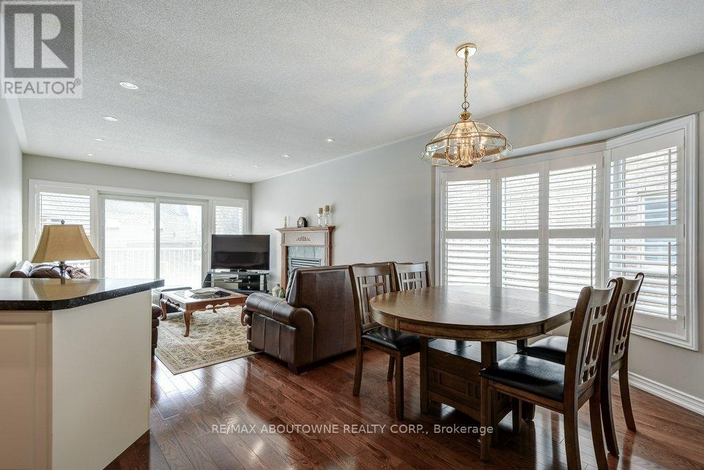 1248 Heritage Way, Oakville, Ontario  L6M 2T6 - Photo 17 - W13005628