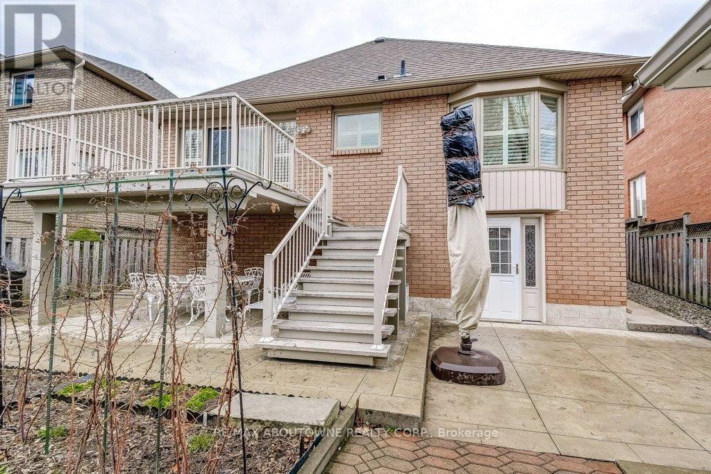 1248 Heritage Way, Oakville, Ontario  L6M 2T6 - Photo 42 - W13005628