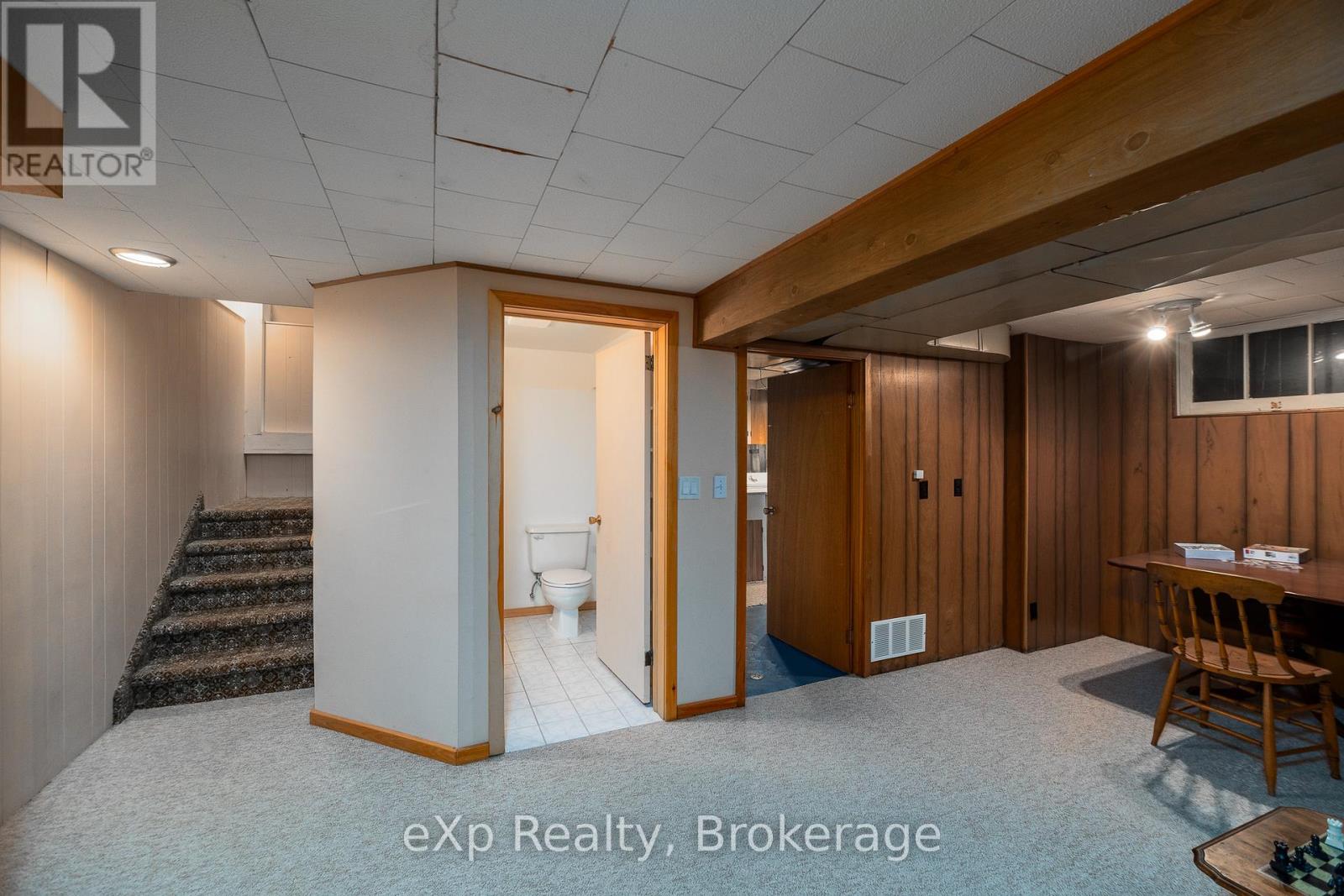 570 7th Street W, Owen Sound, Ontario  N4K 3L6 - Photo 37 - X13005228