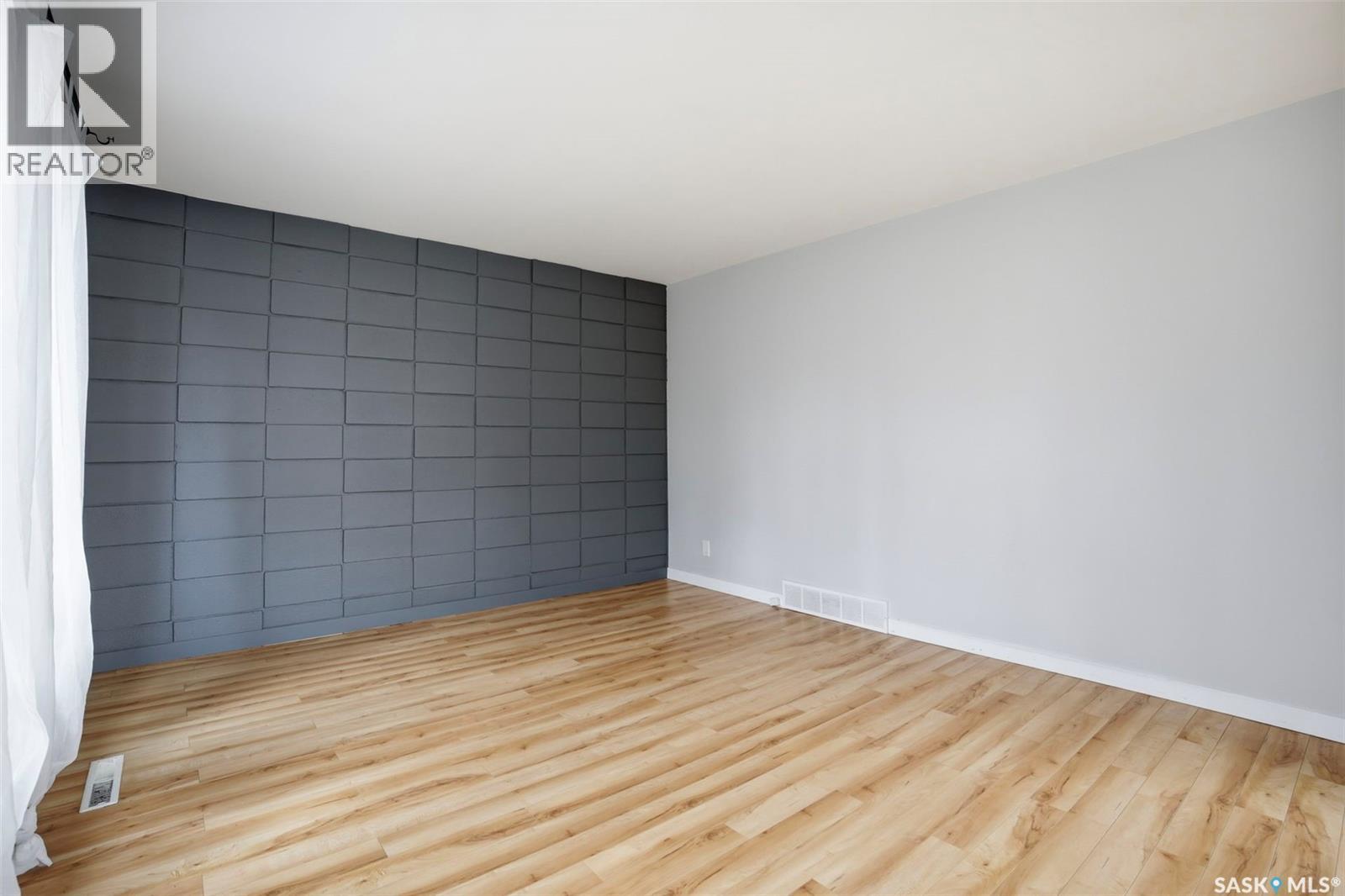 2807 A&b Estey Drive, Saskatoon, Saskatchewan  S7J 2V6 - Photo 24 - SK033049