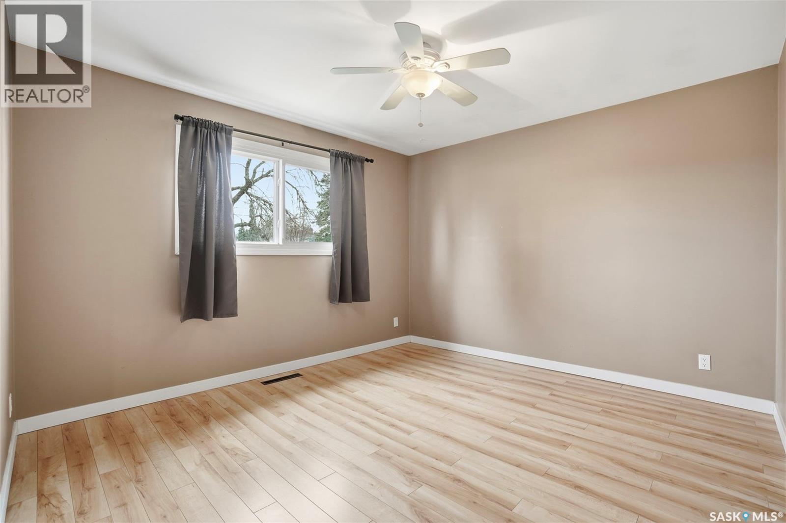 2807 A&b Estey Drive, Saskatoon, Saskatchewan  S7J 2V6 - Photo 29 - SK033049