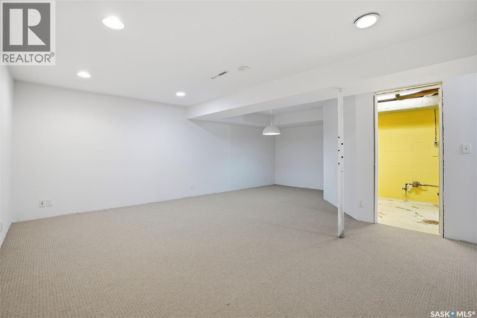 2807 A&b Estey Drive, Saskatoon, Saskatchewan  S7J 2V6 - Photo 31 - SK033049