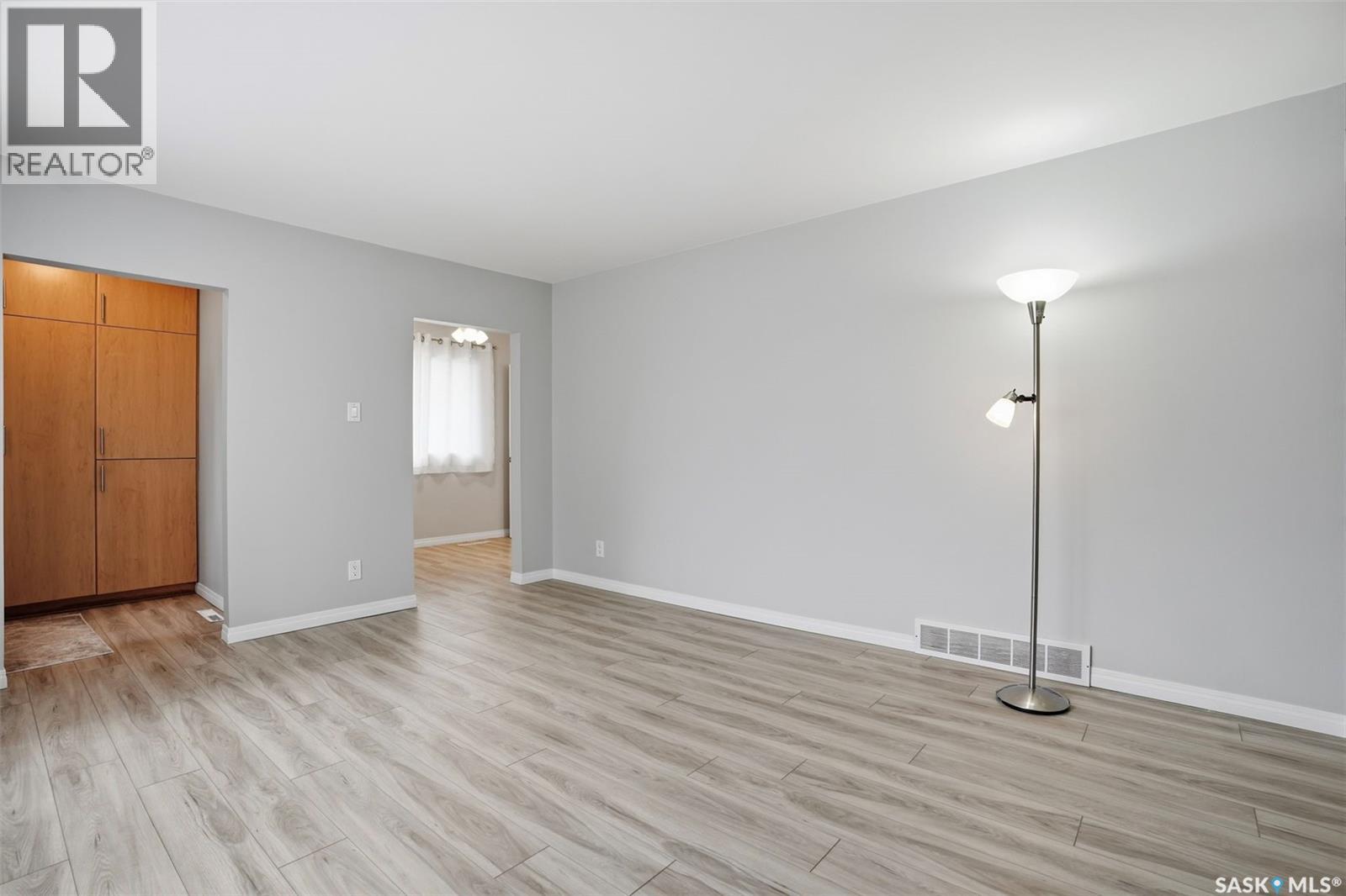 2807 A&b Estey Drive, Saskatoon, Saskatchewan  S7J 2V6 - Photo 6 - SK033049