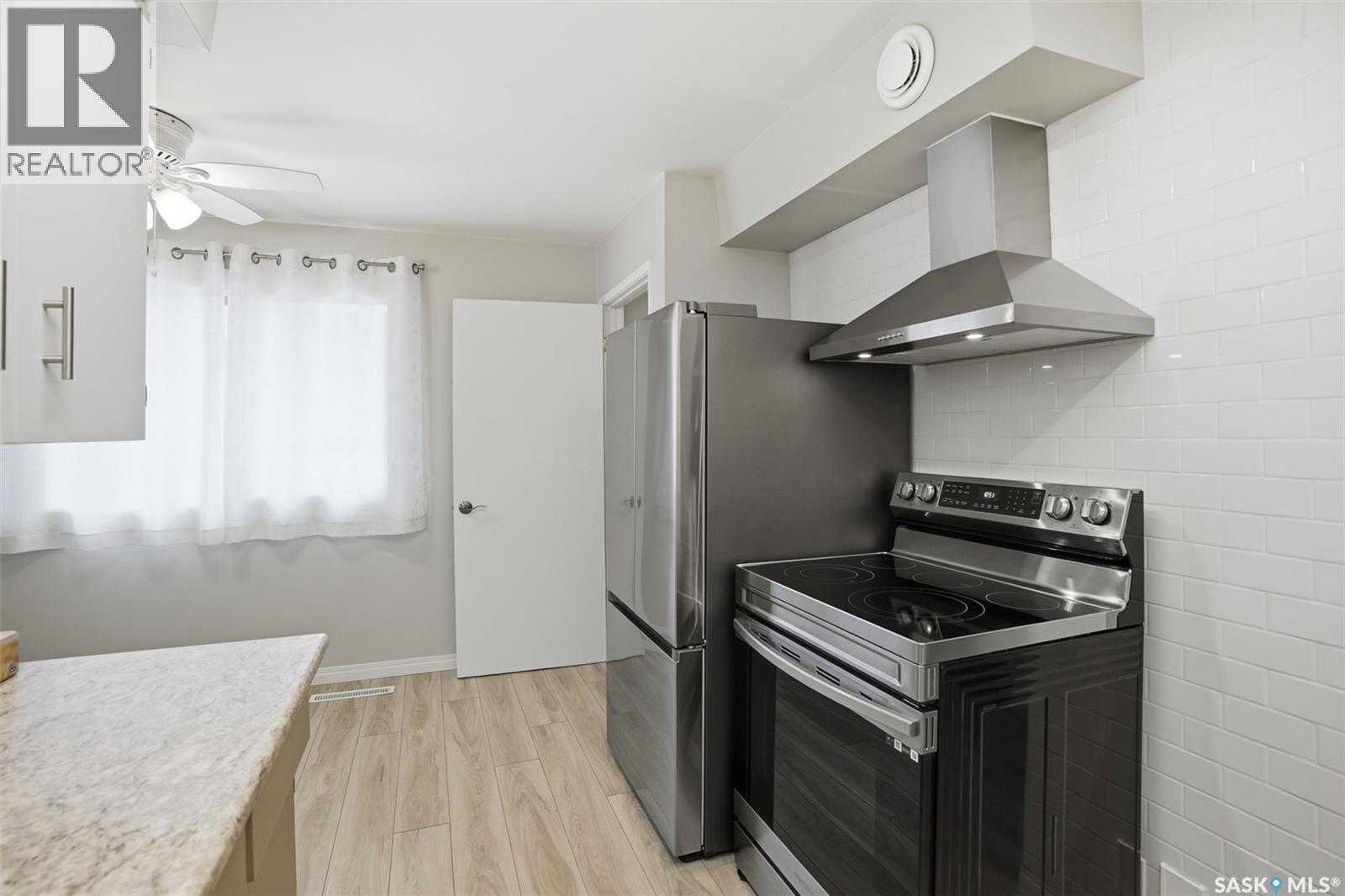 2807 A&b Estey Drive, Saskatoon, Saskatchewan  S7J 2V6 - Photo 9 - SK033049