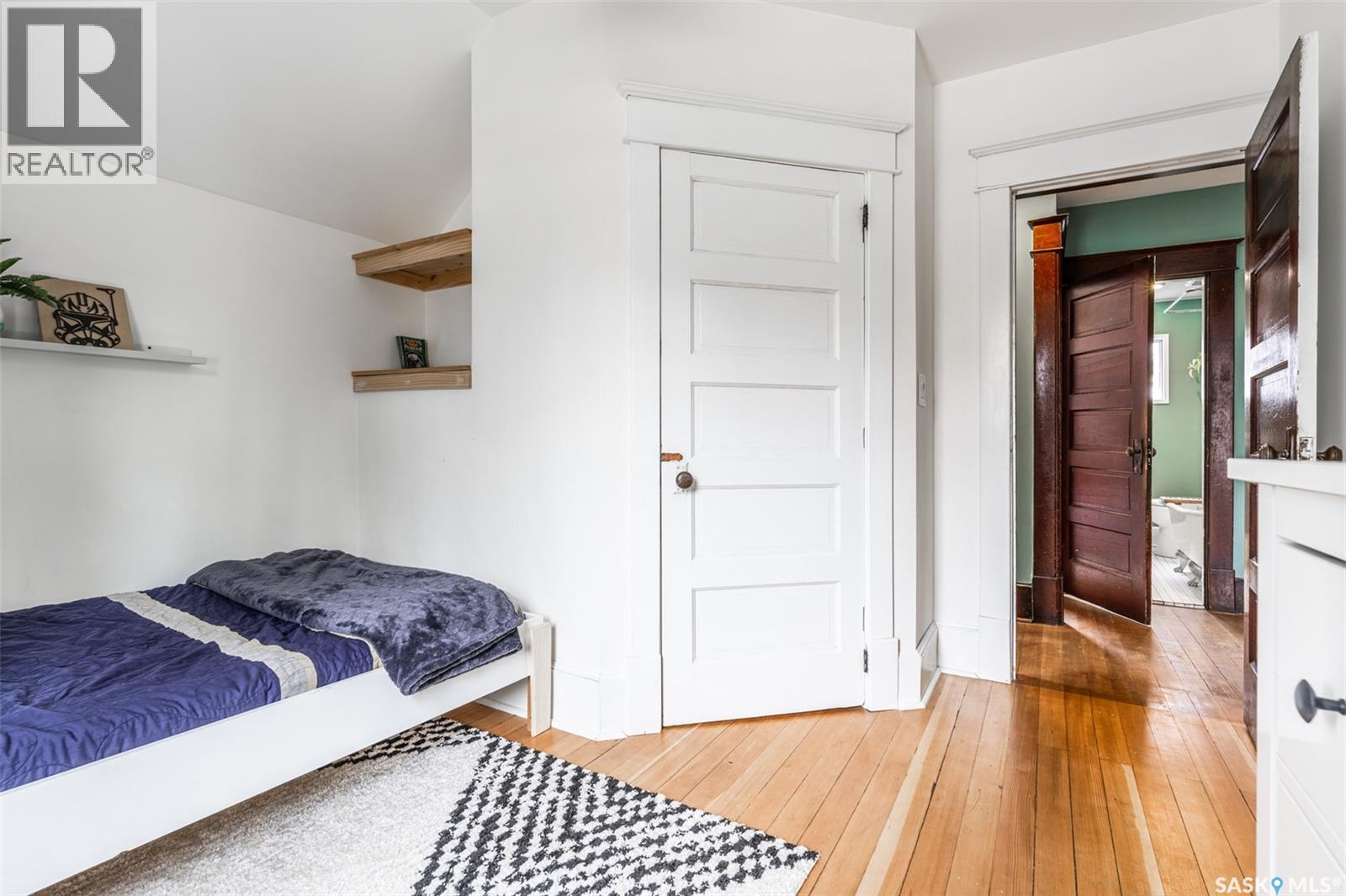 215 27th Street W, Saskatoon, Saskatchewan  S7L 0J4 - Photo 24 - SK032930