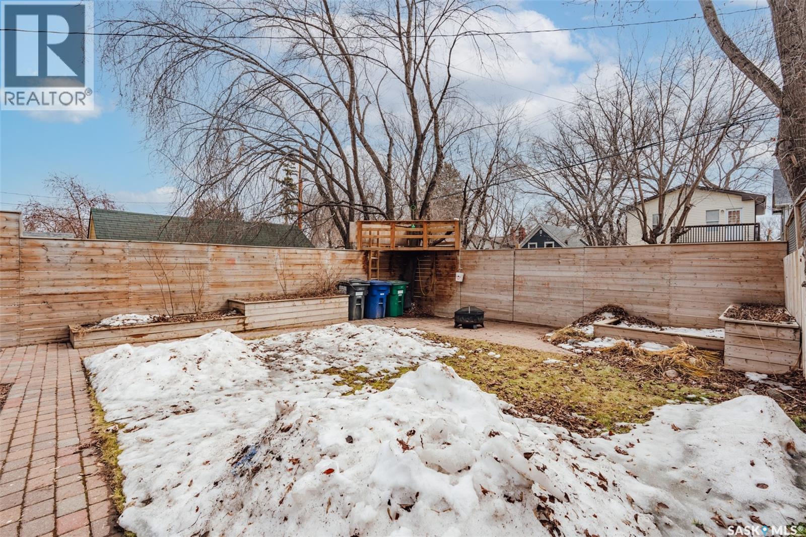 215 27th Street W, Saskatoon, Saskatchewan  S7L 0J4 - Photo 41 - SK032930