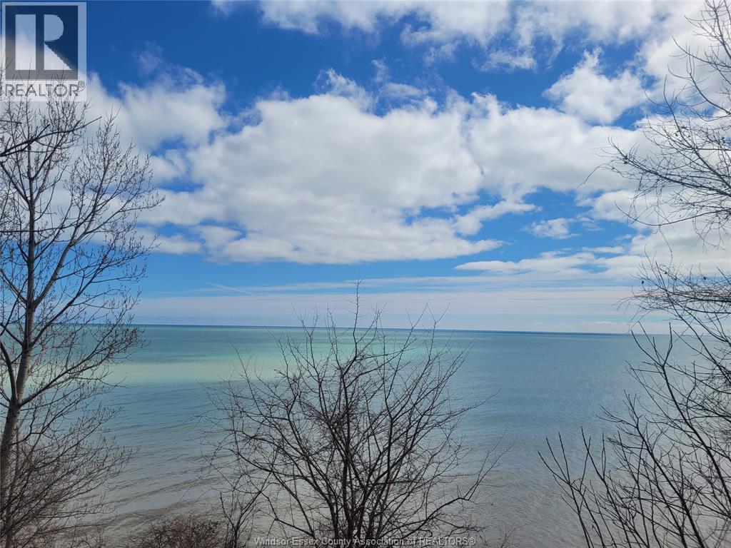 1962 Ocean Line, Wheatley, Ontario  N0P 2P0 - Photo 2 - 26008229