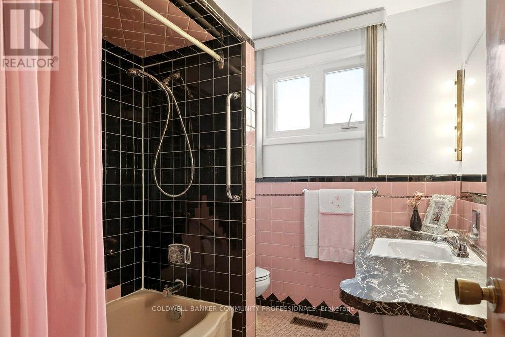 92 Reid Avenue S, Hamilton, Ontario  L8K 3V1 - Photo 27 - X13005504