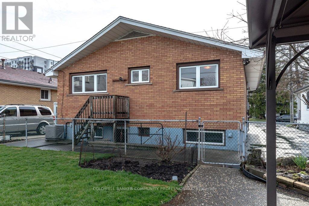 92 Reid Avenue S, Hamilton, Ontario  L8K 3V1 - Photo 49 - X13005504