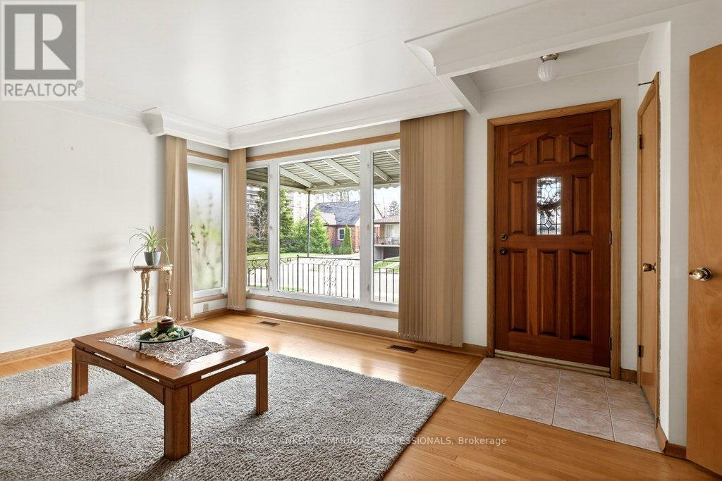 92 Reid Avenue S, Hamilton, Ontario  L8K 3V1 - Photo 6 - X13005504