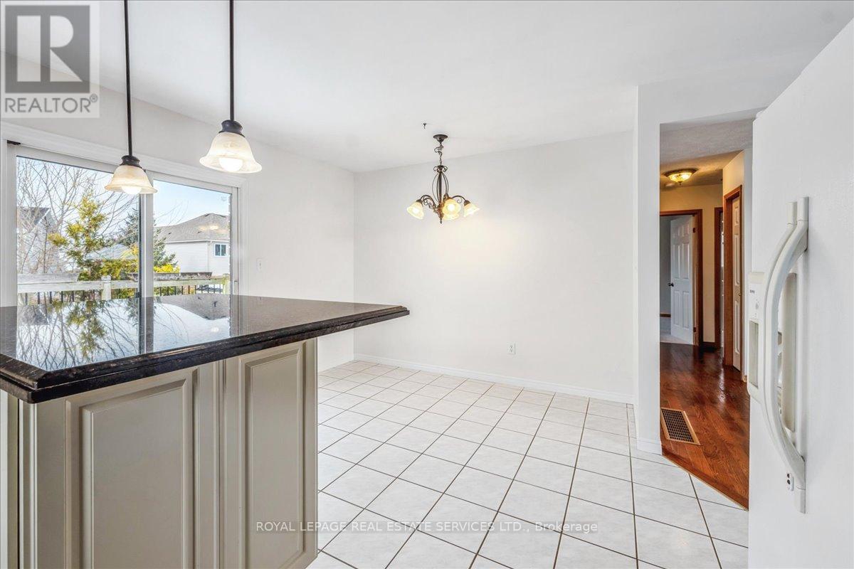 82 Whitlaw Way, Brant, Ontario  N3L 4B5 - Photo 12 - X13005534