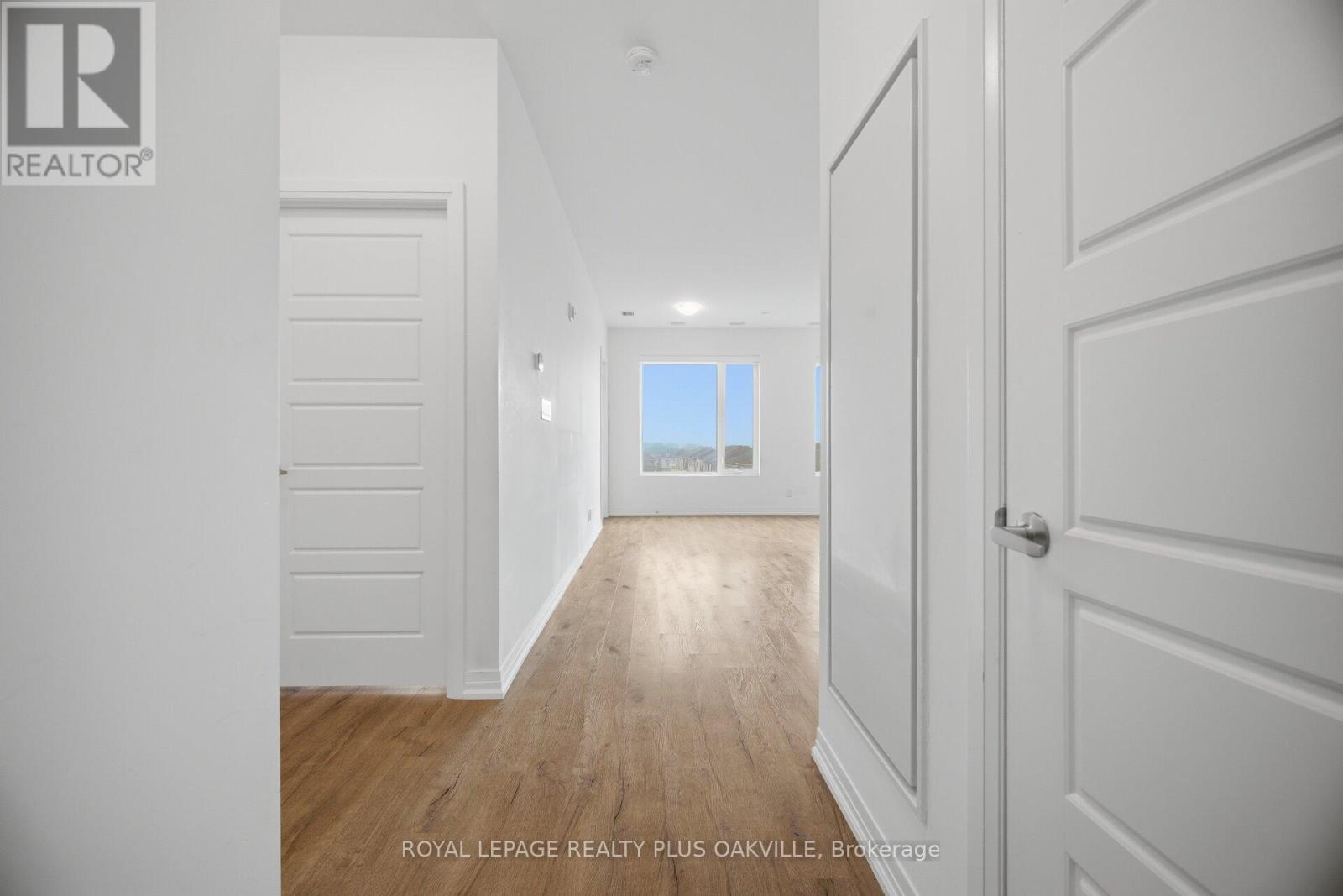 407 - 3285 Carding Mill Trail, Oakville, Ontario  L6M 1S1 - Photo 6 - W12951582