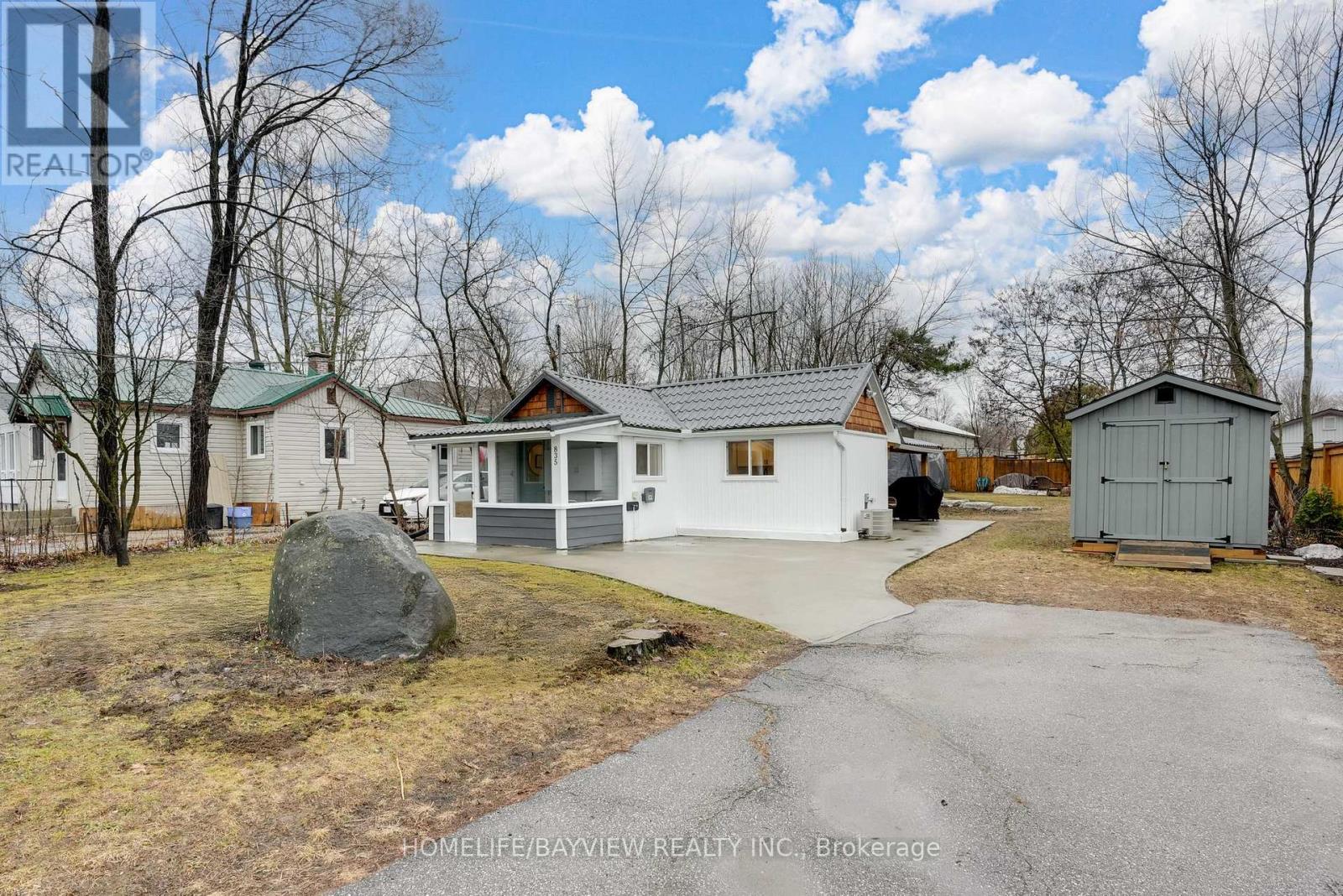 835 First Street S, Gravenhurst, Ontario  P1P 1K3 - Photo 3 - X13005552