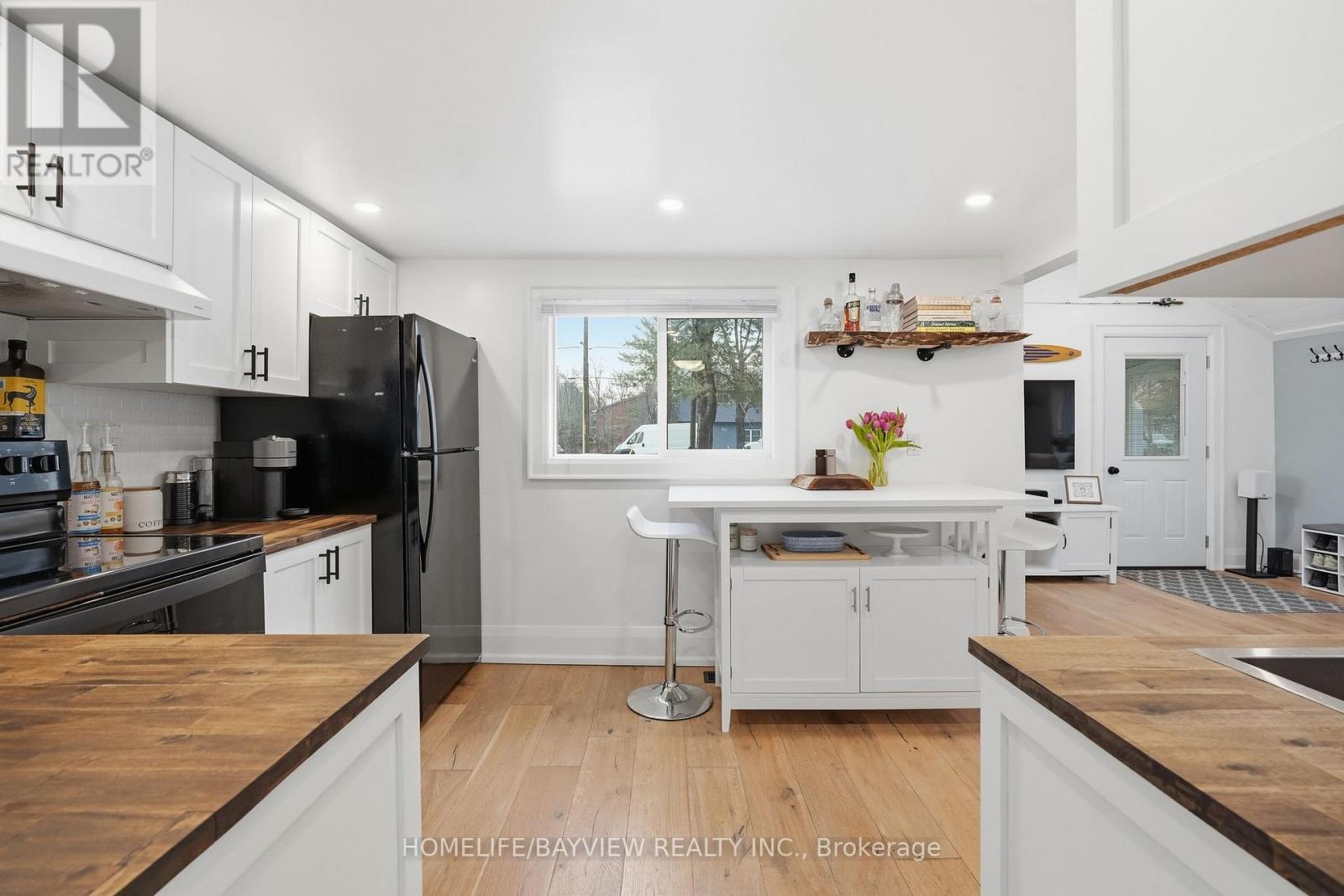 835 First Street S, Gravenhurst, Ontario  P1P 1K3 - Photo 5 - X13005552