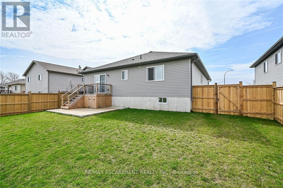 27 Bonnie Drive, Haldimand, Ontario  N0A 1H0 - Photo 2 - X13005588