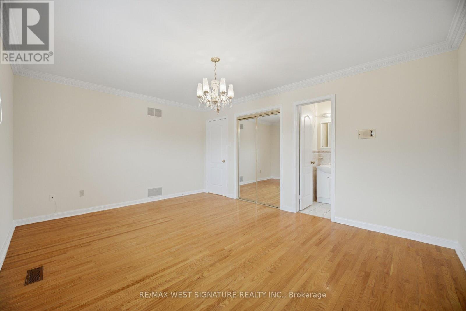 36 Windsor Road, Toronto, Ontario  M9R 3G4 - Photo 15 - W13005498