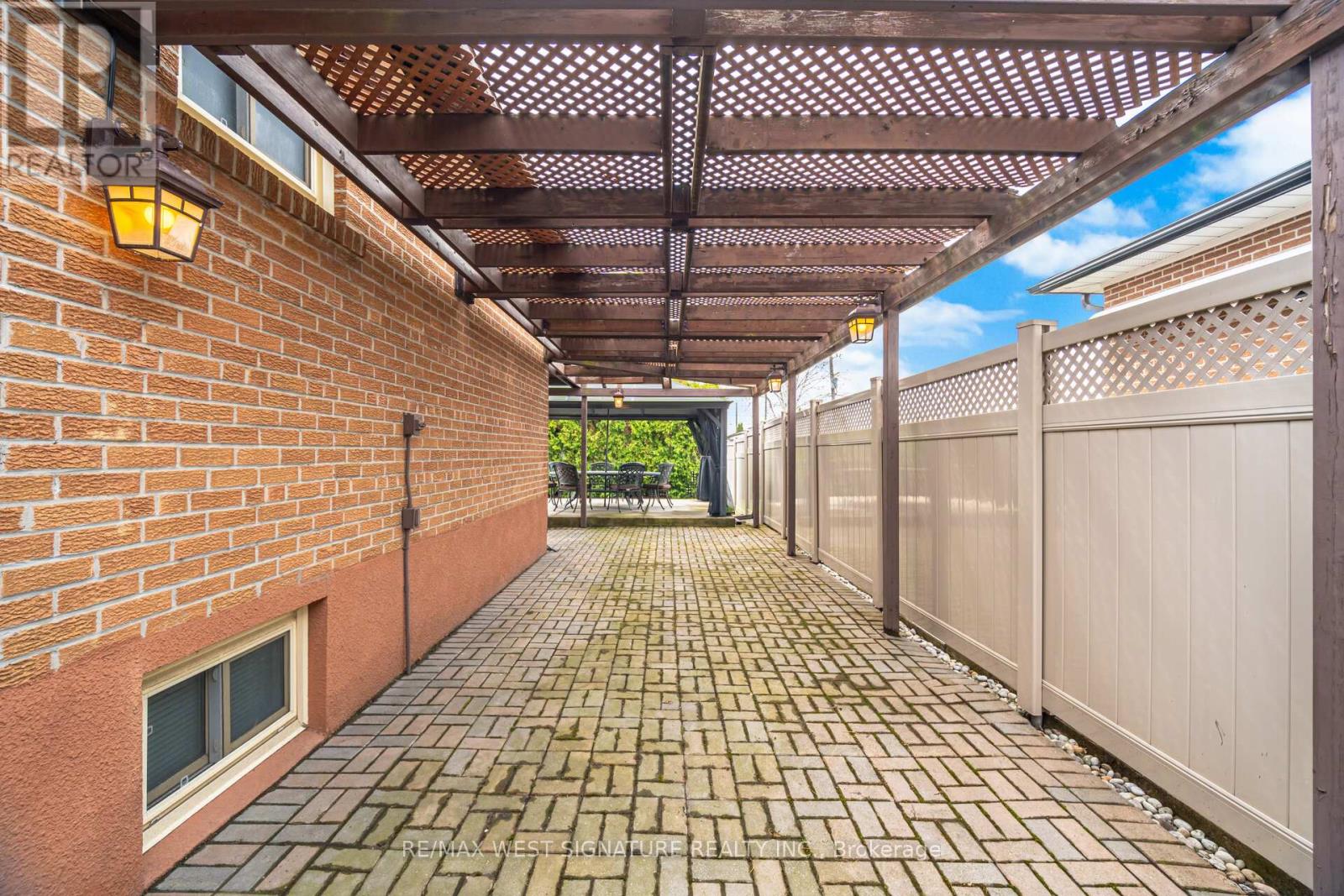 36 Windsor Road, Toronto, Ontario  M9R 3G4 - Photo 36 - W13005498